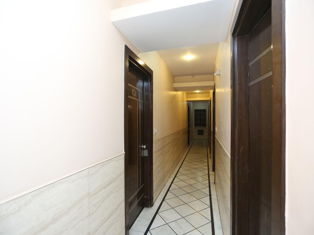 Oyo 13541 Otani Hotel Дели Экстерьер фото