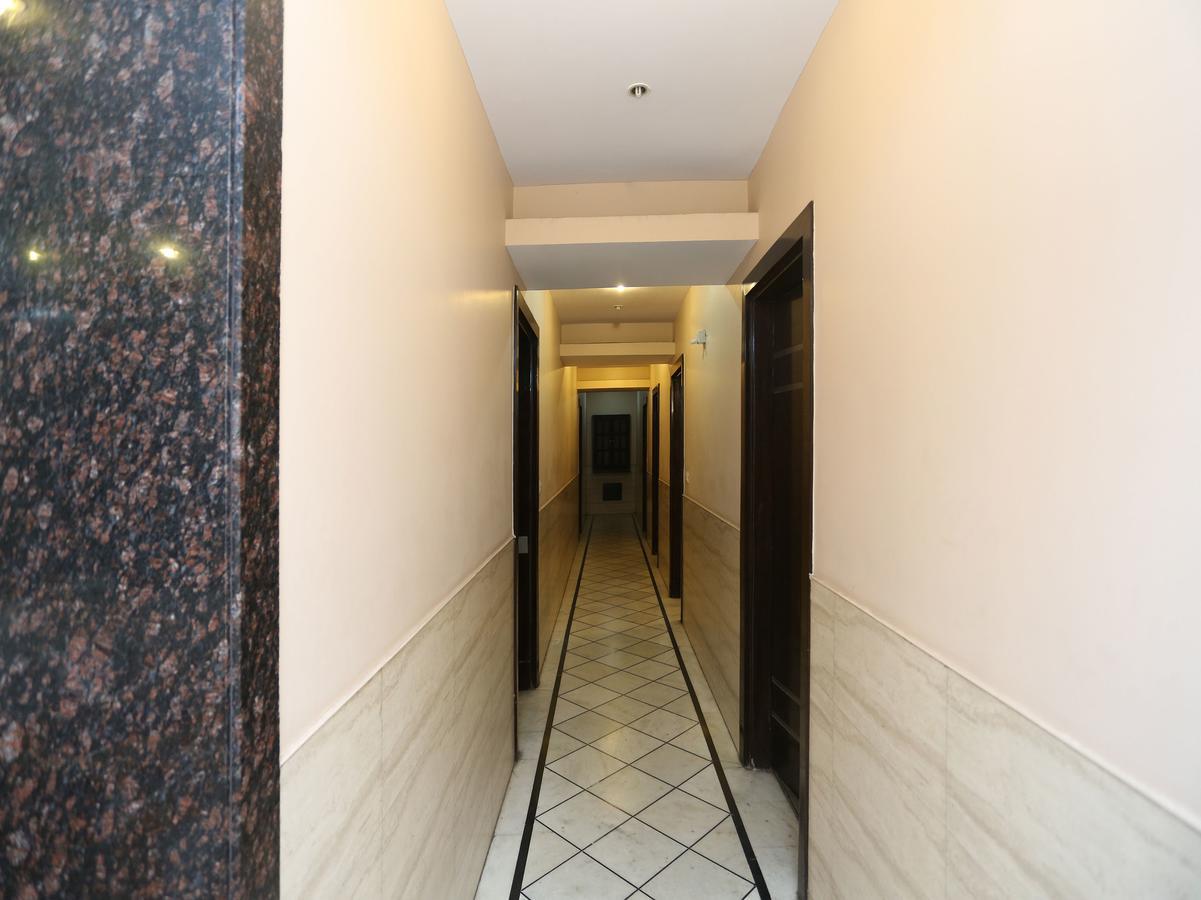 Oyo 13541 Otani Hotel Дели Экстерьер фото